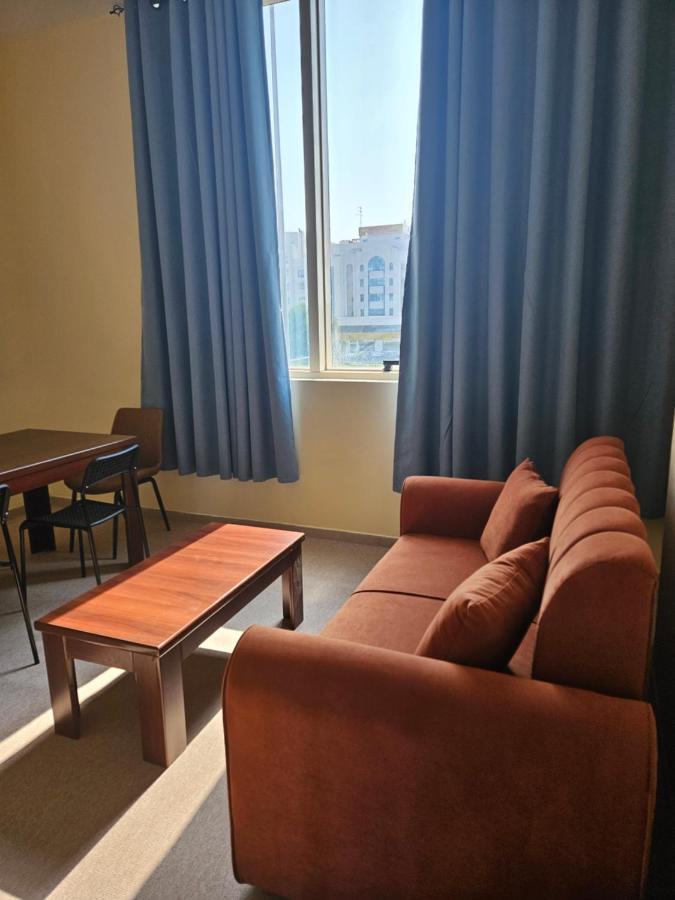 אבו דאבי Oasis Hostel מראה חיצוני תמונה