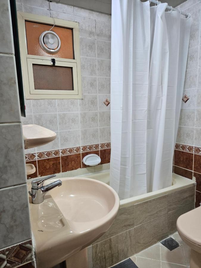 אבו דאבי Oasis Hostel מראה חיצוני תמונה