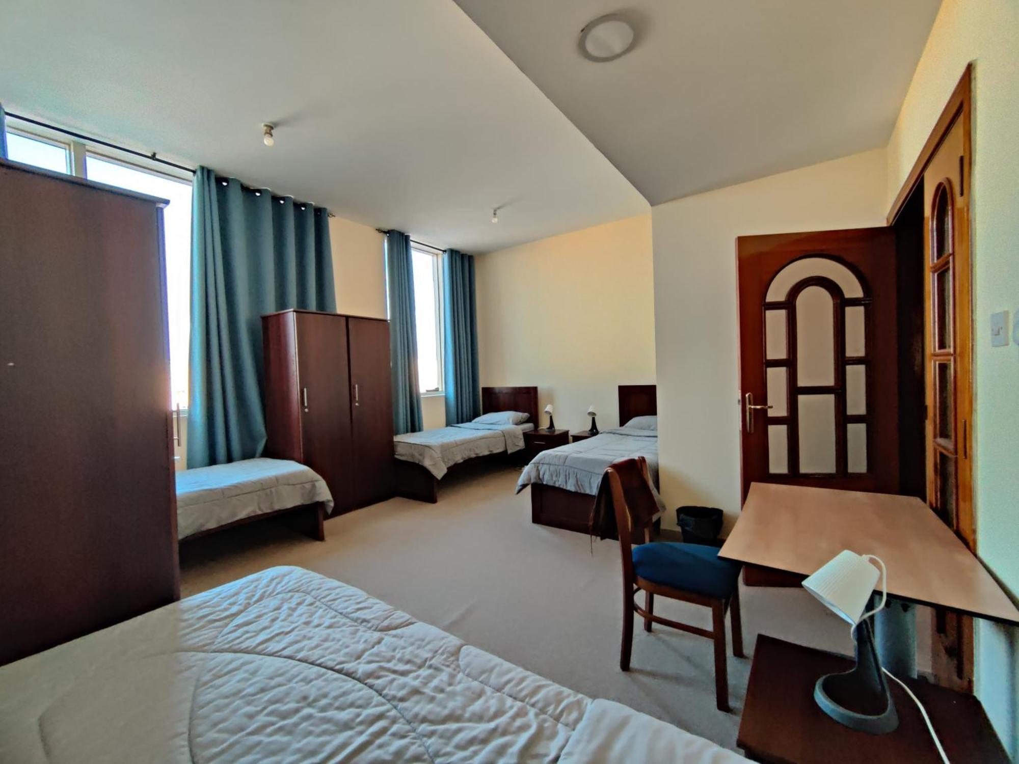 אבו דאבי Oasis Hostel מראה חיצוני תמונה